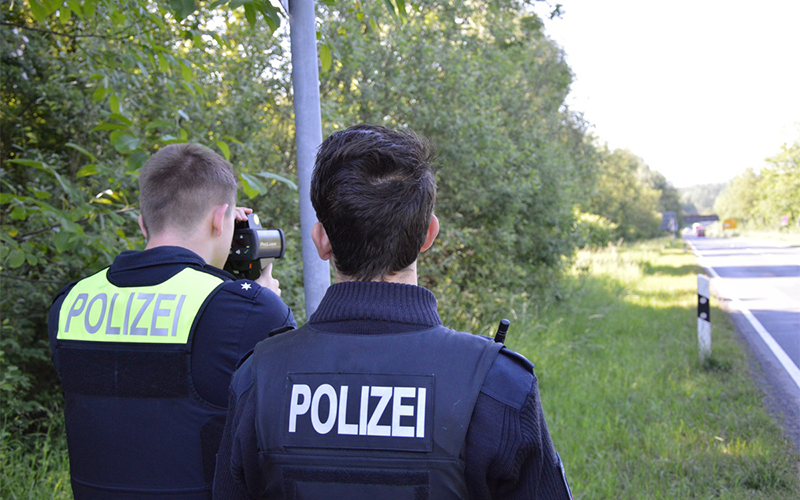 Polizei Salzgitter führte ganzheitliche mobile und stationäre Verkehrskontrollen durch.