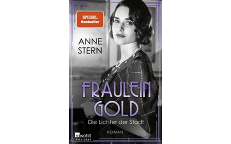 Aus dem sechsten und neuesten Band der beliebten und erfolgreichen Buchreihe um die Berliner Hebamme Hulda Gold liest die Autorin der Bestsellerreihe „Fräulein Gold“, Anna Stern.