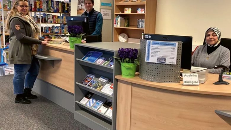 Stadtbibliothek am Fredenberg hat neuen Empfangstresen und tolle Angebote