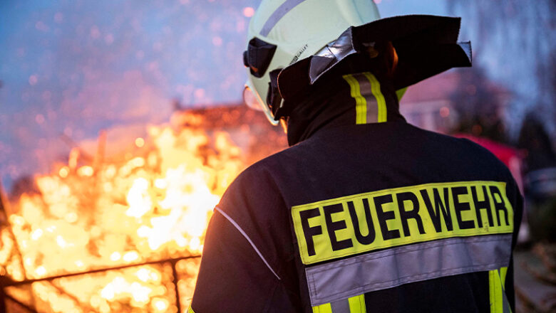 Kellerbrand in Mehrfamilienhaus