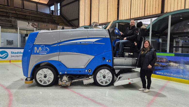 Neue Eisaufbereitungsmaschine für die Eissporthalle am Salzgittersee