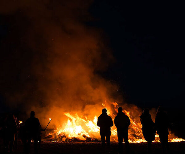 Osterfeuer jetzt anmelden