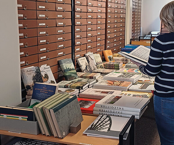 Zurück in die Vergangenheit – 100 Gäste beim Tag des Stadtarchivs