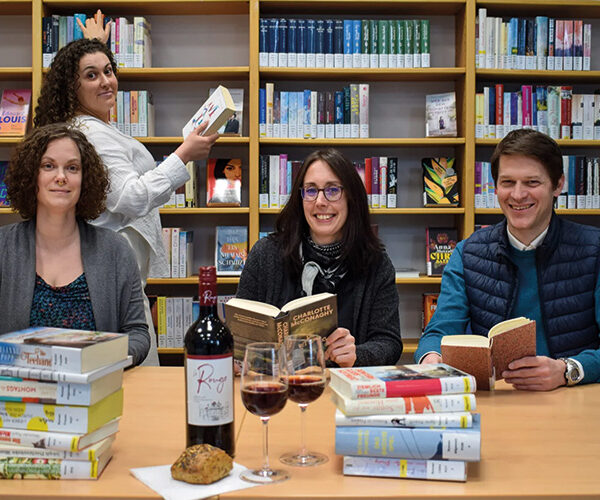 Neues aus der Bücherwelt – Köstliches am Büfett