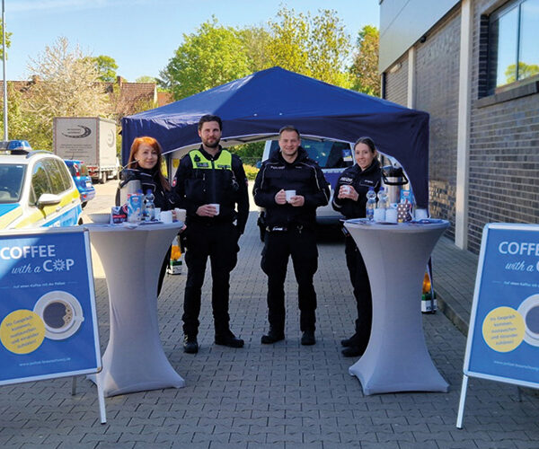„Coffee with a Cop“ in Salzgitter-Thiede