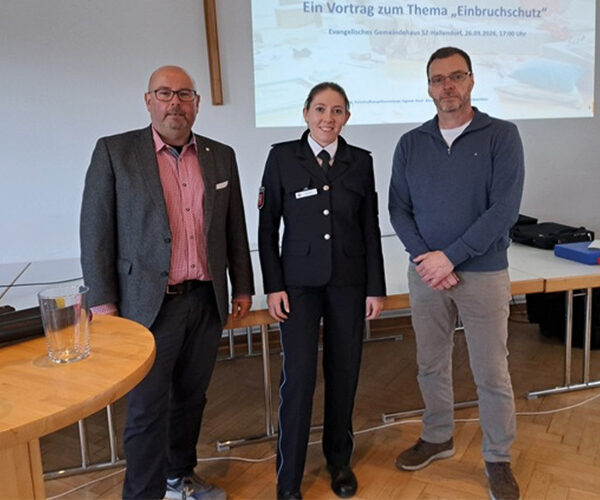 Präventionsveranstaltung in Hallendorf stärkt Sicherheitsgefühl der Bevölkerung