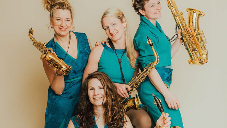 „Sistergold“ in der Kniki