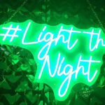 Light the Night: Eine leuchtende Reise durch den Innenstadt-Dschungel